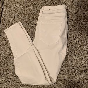 AMERICAN EAGLE WHITE JEGGINGS